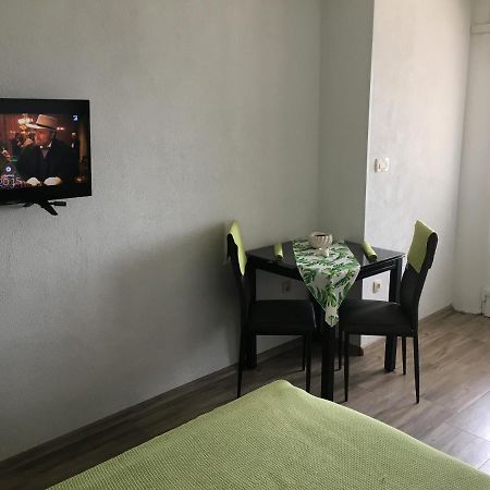 Апартаменти Studio Apartman Jojo Сень Екстер'єр фото